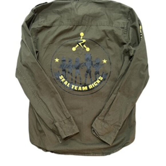 Rick & Morty Seal Team Rick’s Button Up Olive Green Shirt Men’s Size Small - Picture 3 of 13